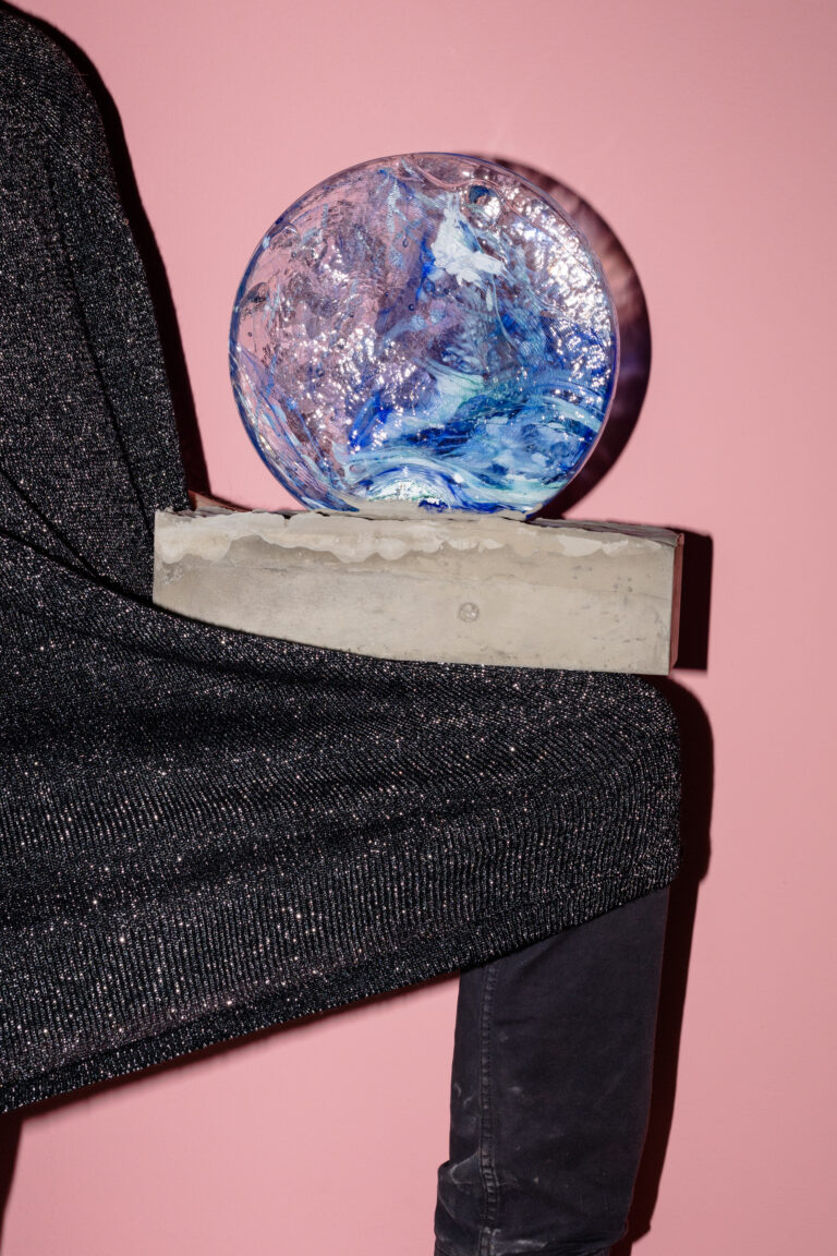 2044 Bzzzzzzz - Xenia Günther