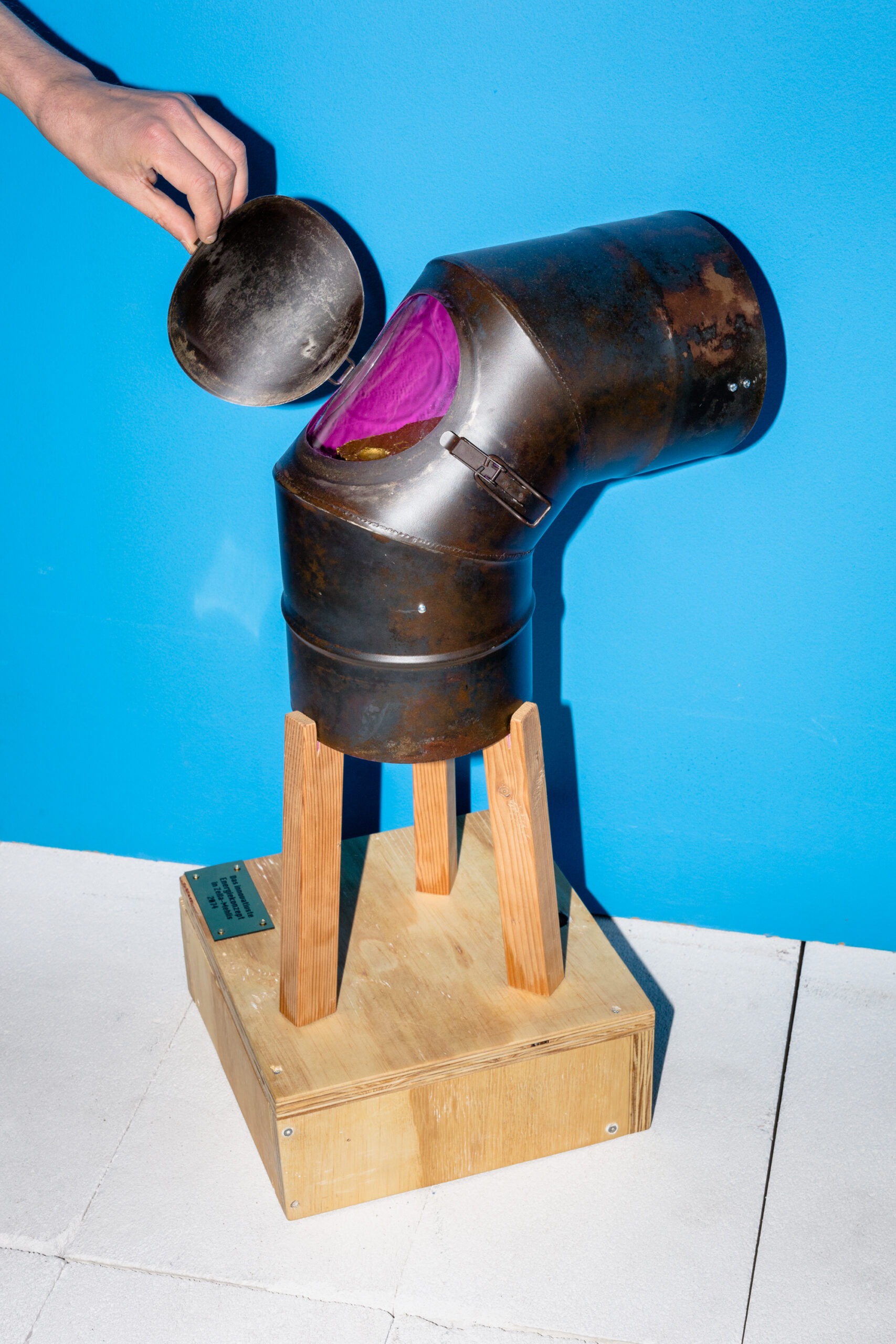 2074 Rekord (Pokal für das innovativste Energiekonzept in Zella-Mehlis im Jahr 2074) - Nora Spiekermann